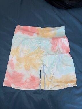 Tie-Dye High-Waist Bike Shorts - Pastel Pink, Yellow, Blue